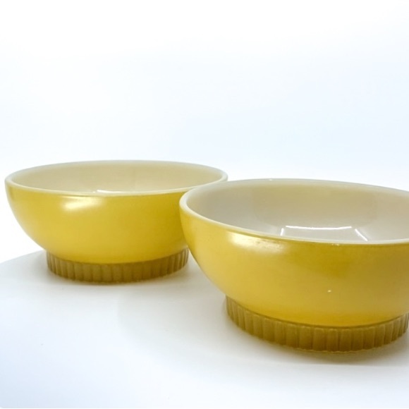 Pair of (2) Fire King Mustard Yellow Ribbed Bottom Soup Cereal Bowls - Picture 8 of 11